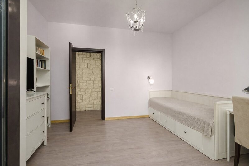 Pipera, Erou Iancu Nicolae, apartament 4 camere, 175 mp, 2 parcari.